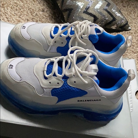 Balenciaga triple s sneaker main image 5